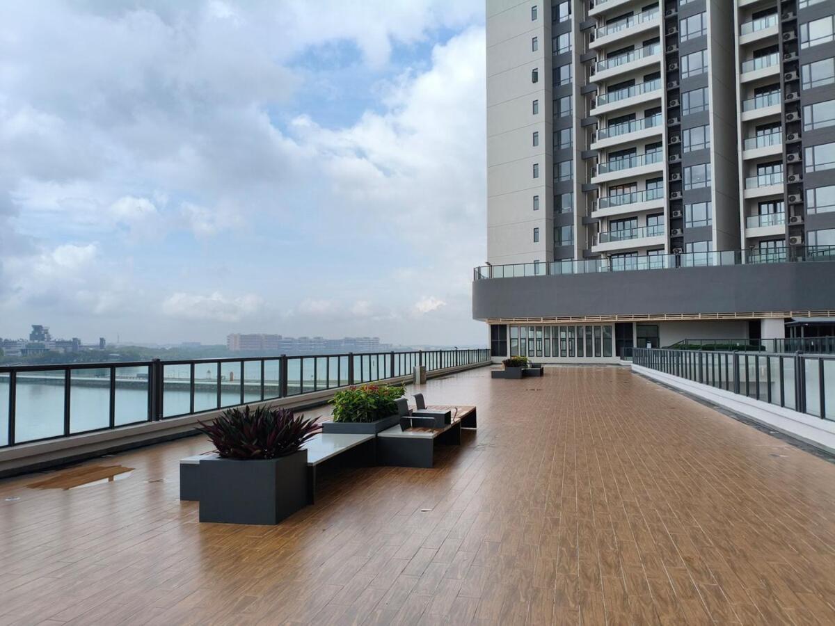 Pangsapuri R&F Princess Cove Premium Suite *